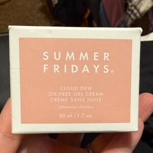 Summer Fridays Cloud Dew Oil-Free Gel Cream in Soft Pink